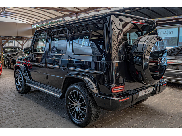 Mercedes G500 V8 AMG/Designo/Burmester/Обдухване/Шибедах/Алкантар/Камера 360 - автомобили, коли, обяви за нови и употребявани 5