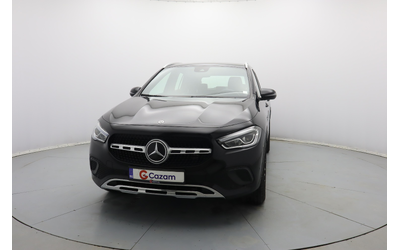 mercedes-gla-200 - 1