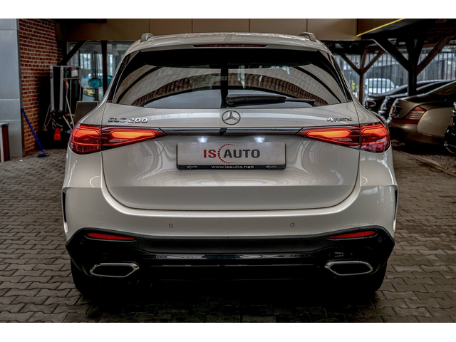 Mercedes GLC 200 4Matic/AMG/Ambient/Камера/Подгрев/Дистроник - автомобили, коли, обяви за нови и употребявани 3