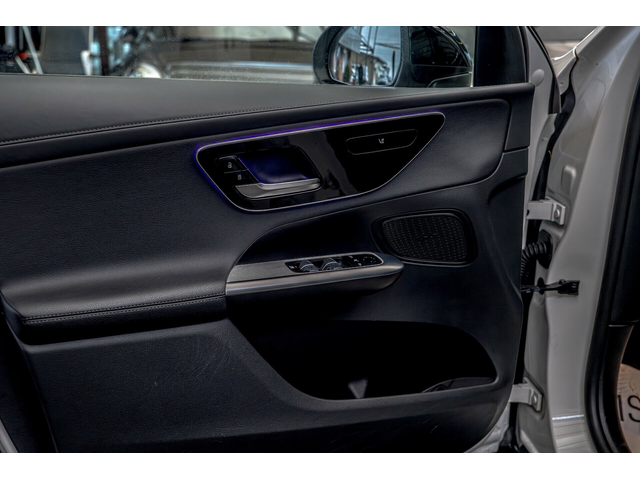 Mercedes GLC 200 4Matic/AMG/Ambient/Камера/Подгрев/Дистроник - автомобили, коли, обяви за нови и употребявани 7