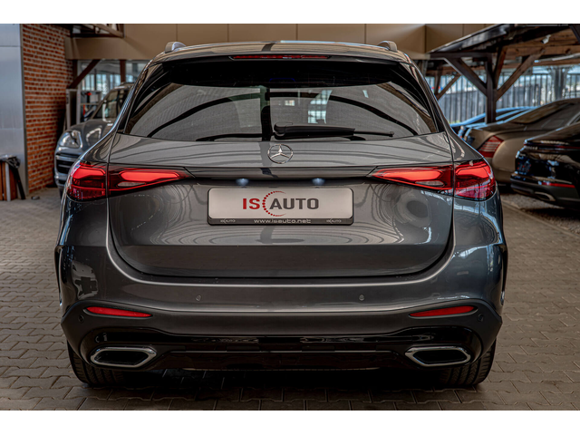 Mercedes GLC 200 AMG LINE/4Matic/Digital/Подгрев/Амбиент - автомобили, коли, обяви за нови и употребявани 3