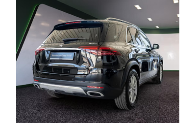 mercedes-gle-300d-4matic-advanced-led-navi - 1