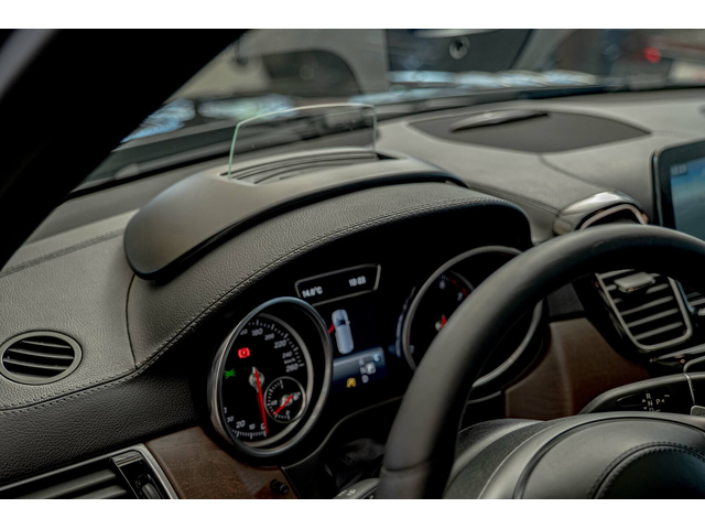 Mercedes GLS 500 AMG/4Matic/Harman Kardon/Panorama/RSE/Камера 360/Обдухване - автомобили, коли, обяви за нови и употребявани 8
