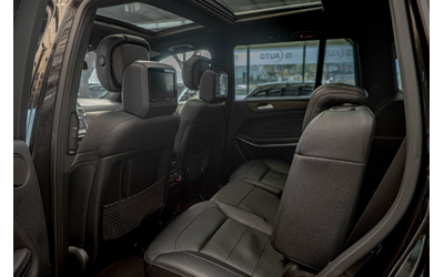 Mercedes GLS 500 AMG/4Matic/Harman Kardon/Panorama/RSE/Камера 360/Обдухване - автомобили, коли, обяви за нови и употребявани 9