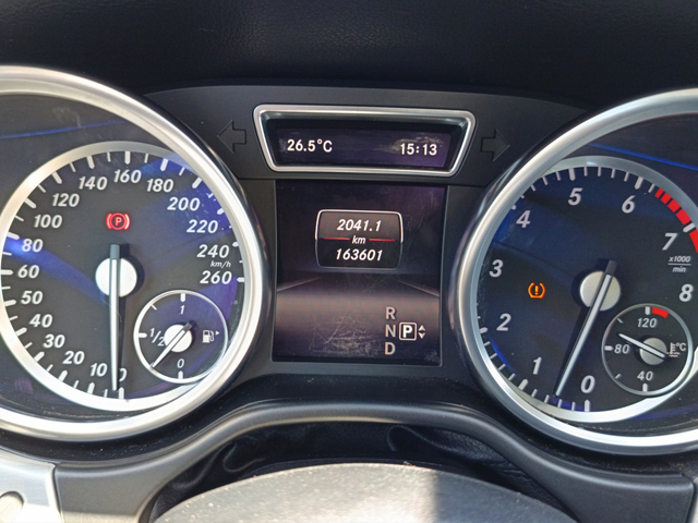 Mercedes ML 500 - автомобили, коли, обяви за нови и употребявани 8