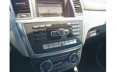 Mercedes ML 500 - автомобили, коли, обяви за нови и употребявани 9