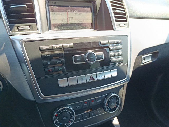 Mercedes ML 500 - автомобили, коли, обяви за нови и употребявани 9