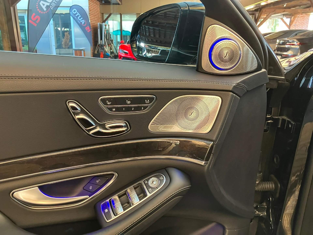 Mercedes S560 AMG/Long/RSE/HuD/3D Burmester/Pano/Ambient/Обдухване - автомобили, коли, обяви за нови и употребявани 7