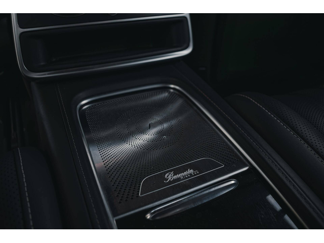 Mercedes S63 AMG 4Matic/Burmester/HuD/Carbon/Night/Камера 360/Керамика - автомобили, коли, обяви за нови и употребявани 9