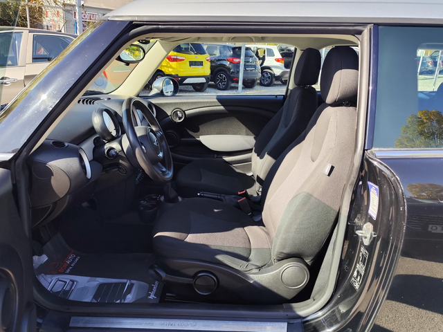 Mini Clubman 1.6D* EURO5A* KLIMA* - автомобили, коли, обяви за нови и употребявани 7