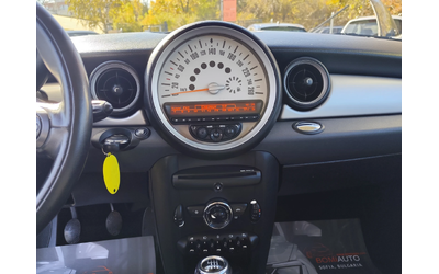 Mini Clubman 1.6D* EURO5A* KLIMA* - автомобили, коли, обяви за нови и употребявани 9