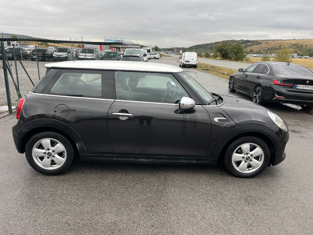 Mini Cooper 1.5 dizel AVTOMAT - автомобили, коли, обяви за нови и употребявани 2