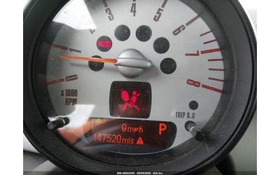 Mini Cooper 1.6L I-4 DOHC, VVT, 121HP Front Wheel Drive - автомобили, коли, обяви за нови и употребявани 6