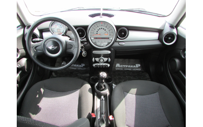 Mini Cooper 1.6D EURO4 - автомобили, коли, обяви за нови и употребявани 6