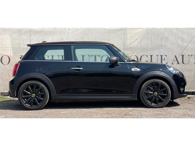 Mini Cooper SE* Keyless* Navi* Kamera* LED - автомобили, коли, обяви за нови и употребявани 5