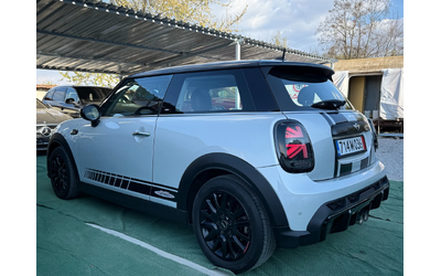 Mini Cooper 1.5 - автомобили, коли, обяви за нови и употребявани 6