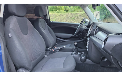 Mini Cooper 1.6d KLIMATRONIK/6skorosti - автомобили, коли, обяви за нови и употребявани 12