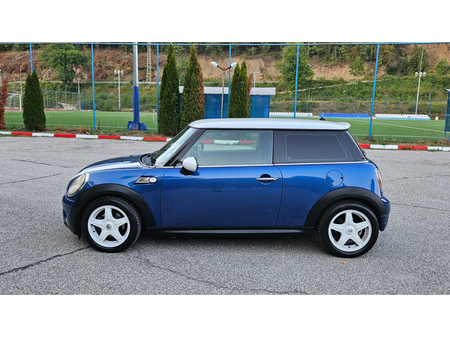 Mini Cooper 1.6d KLIMATRONIK/6skorosti - автомобили, коли, обяви за нови и употребявани 2