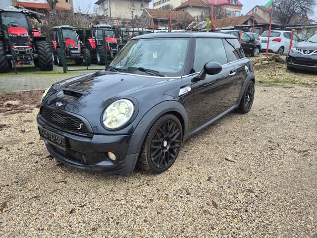 Mini Cooper 1.6i NAVI - автомобили, коли, обяви за нови и употребявани 0