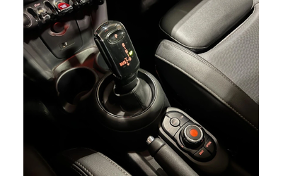 Mini Cooper FWD PANOROMIC ROOFС РЕГИСТРАЦИЯ И АВТОКРЕДИТ - автомобили, коли, обяви за нови и употребявани 9