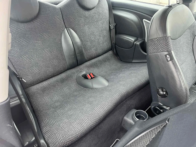 Mini Cooper 1.6i 116кс КЛИМАТРОНИК - автомобили, коли, обяви за нови и употребявани 7