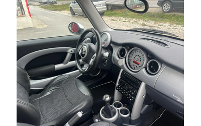 Mini Cooper 1.6i 116кс КЛИМАТРОНИК - автомобили, коли, обяви за нови и употребявани 9