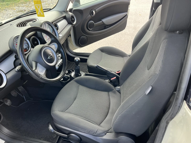 Mini Cooper 1.6I 6 СКОРОСТИ EURO 5A FACE КЛИМАТИК - автомобили, коли, обяви за нови и употребявани 7