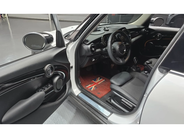 Mini Coupe HEAD-UP * LED * NAVI * КАМЕРА * KEYLESS * CARPLAY - автомобили, коли, обяви за нови и употребявани 1