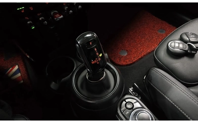 Mini Cooper HEAD-UP * LED * NAVI * КАМЕРА * KEYLESS * CARPLAY - автомобили, коли, обяви за нови и употребявани 9