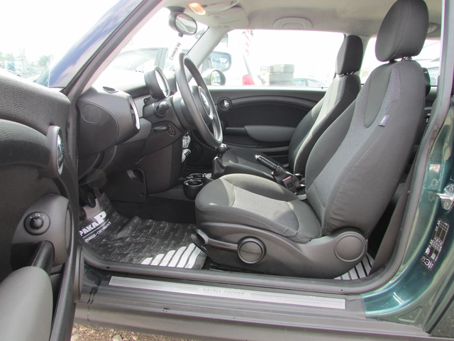 Mini Cooper 1.6D EURO4 - автомобили, коли, обяви за нови и употребявани 7