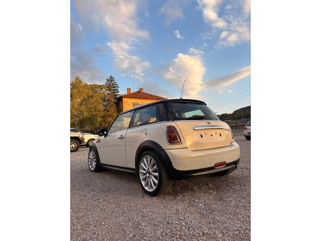 Mini Cooper D 50Mayfair - автомобили, коли, обяви за нови и употребявани 4