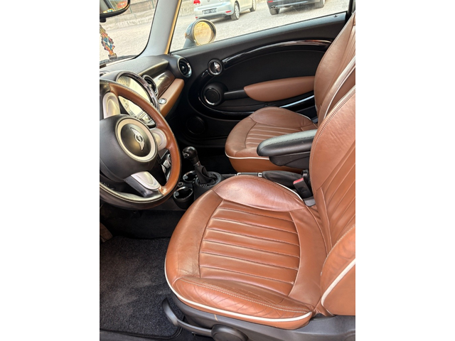 Mini Cooper D 50Mayfair - автомобили, коли, обяви за нови и употребявани 5