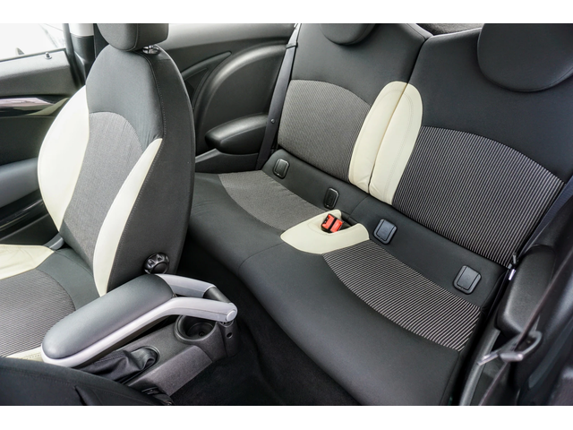 Mini Cooper s 1.6i - автомобили, коли, обяви за нови и употребявани 11