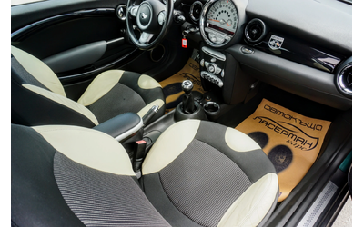 Mini Cooper s 1.6i - автомобили, коли, обяви за нови и употребявани 9