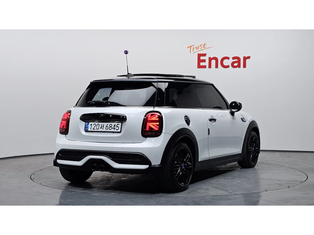 Mini Cooper s Mayfield* Edition* Navi* Camera* Keyless - автомобили, коли, обяви за нови и употребявани 2