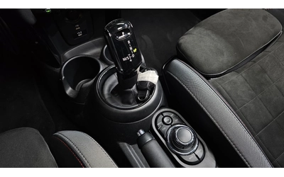 Mini Cooper s JCW 231hp FULL EXTRAS - Крайна цена до България! - автомобили, коли, обяви за нови и употребявани 8