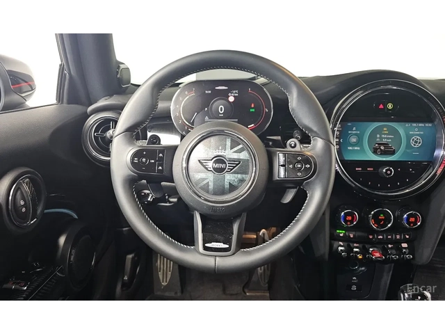 Mini Cooper s JCW* CARPLAY* DIGITAL* СЕРВИЗНА ИСТОРИЯ - автомобили, коли, обяви за нови и употребявани 11