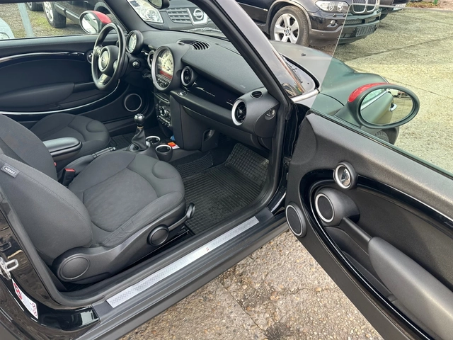 Mini Cooper s 1.6 Turbo/184 к.с - автомобили, коли, обяви за нови и употребявани 11