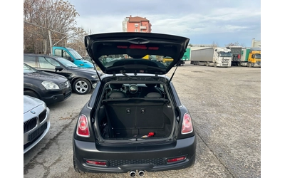 Mini Cooper s 1.6 Turbo/184 к.с - автомобили, коли, обяви за нови и употребявани 12