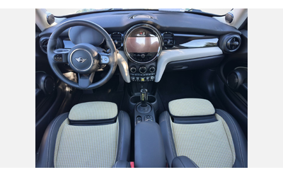 MINI Cooper SE - автомобили, коли, обяви за нови и употребявани 6