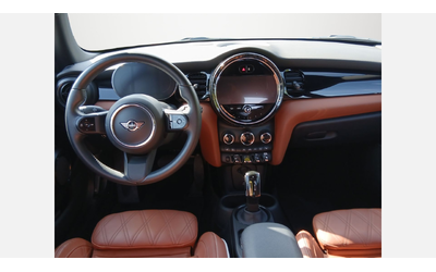 MINI Cooper SE - автомобили, коли, обяви за нови и употребявани 6