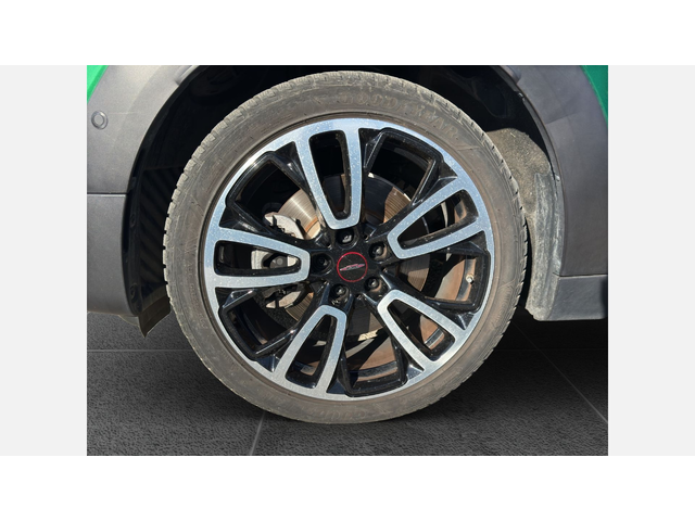 MINI Cooper SE ALL4 - автомобили, коли, обяви за нови и употребявани 4