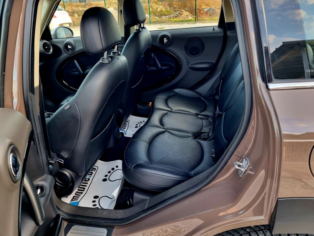 Mini Countryman 1.6D 4x4 Panorama, Navi, Koja - автомобили, коли, обяви за нови и употребявани 13