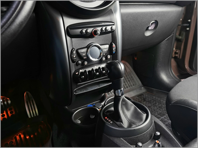 Mini Countryman Mini Countryman  - автомобили, коли, обяви за нови и употребявани 31