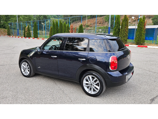 Mini Countryman 2.0D 4x4/6skorosti/Klimatronik - автомобили, коли, обяви за нови и употребявани 3