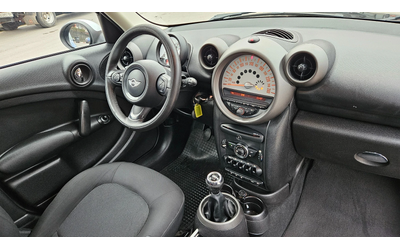 Mini Countryman 2.0D 6skorosti/Klimatron - автомобили, коли, обяви за нови и употребявани 9