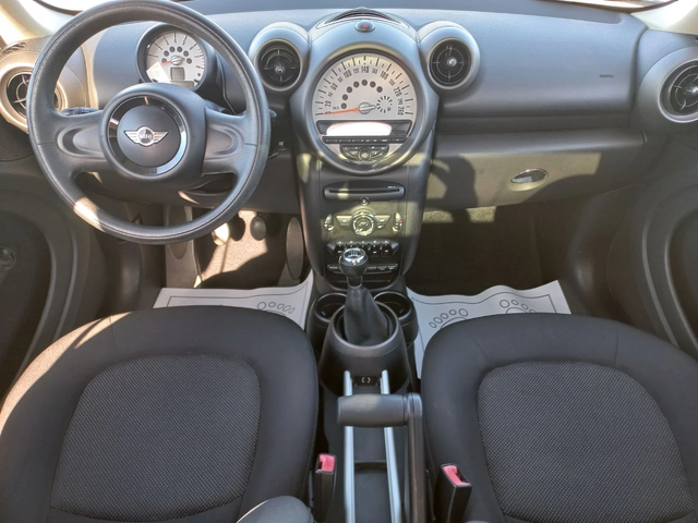 Mini Countryman 1, 6 i - автомобили, коли, обяви за нови и употребявани 12