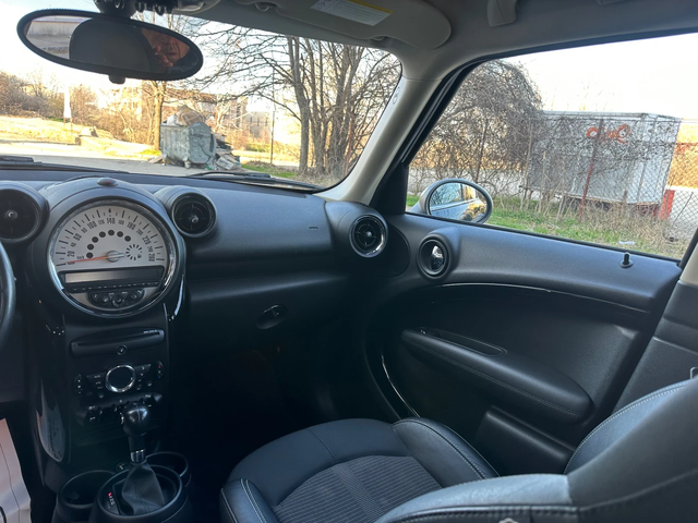 Mini Countryman 2.0 D 4x4 - автомобили, коли, обяви за нови и употребявани 11