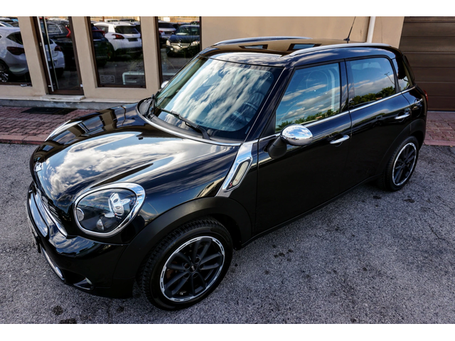 Mini Countryman 2.0D S-optic - автомобили, коли, обяви за нови и употребявани 0