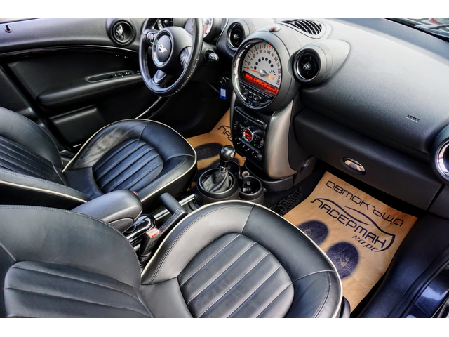 Mini Countryman 2.0D S-optic - автомобили, коли, обяви за нови и употребявани 9